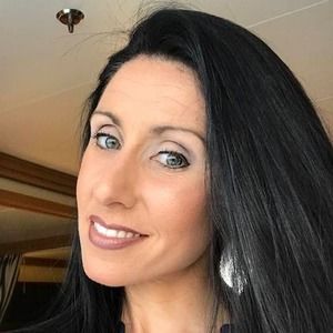 Meet your Posher, Daniela